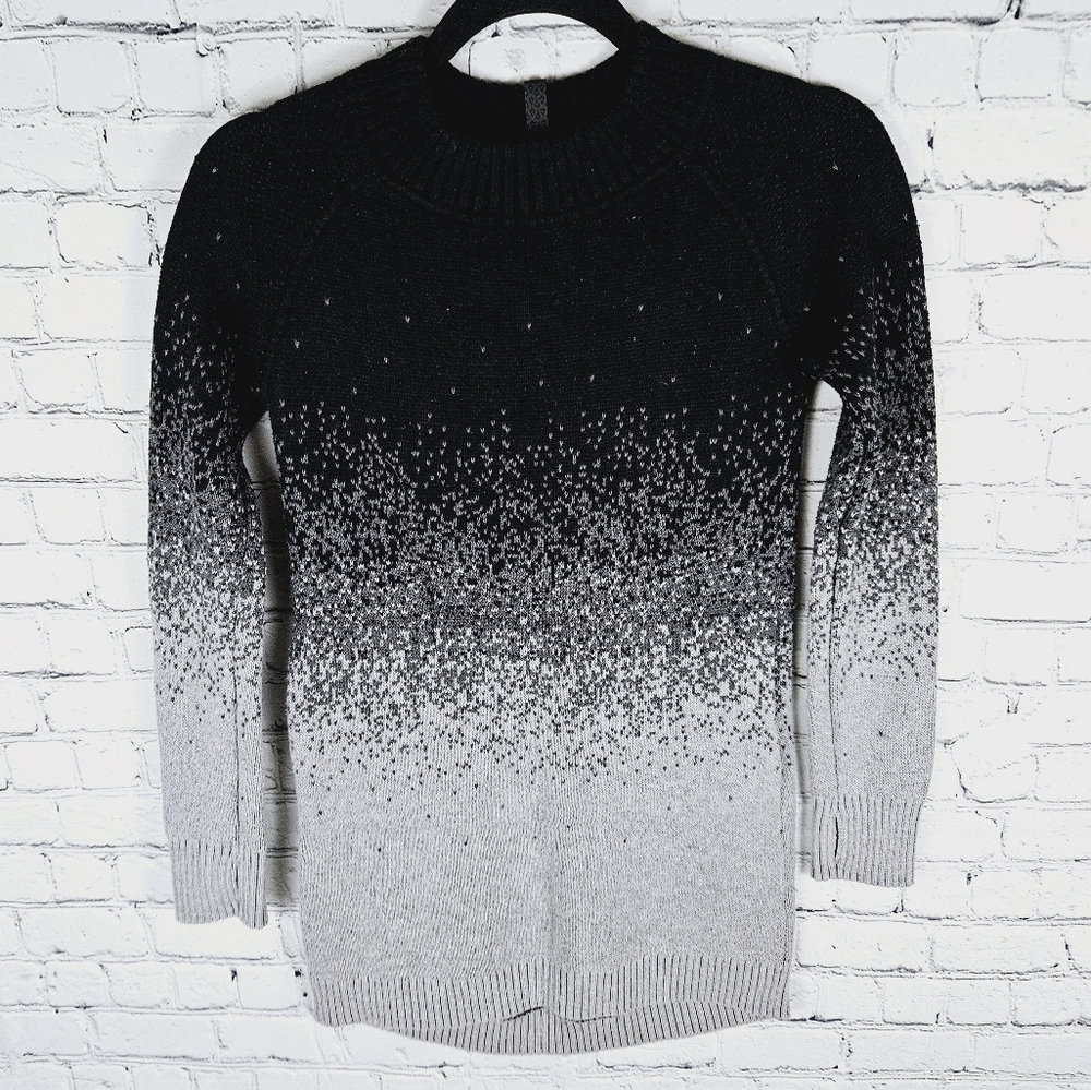 IVIVVA by LULULEMON | knit tunic gradient/ombre sweater